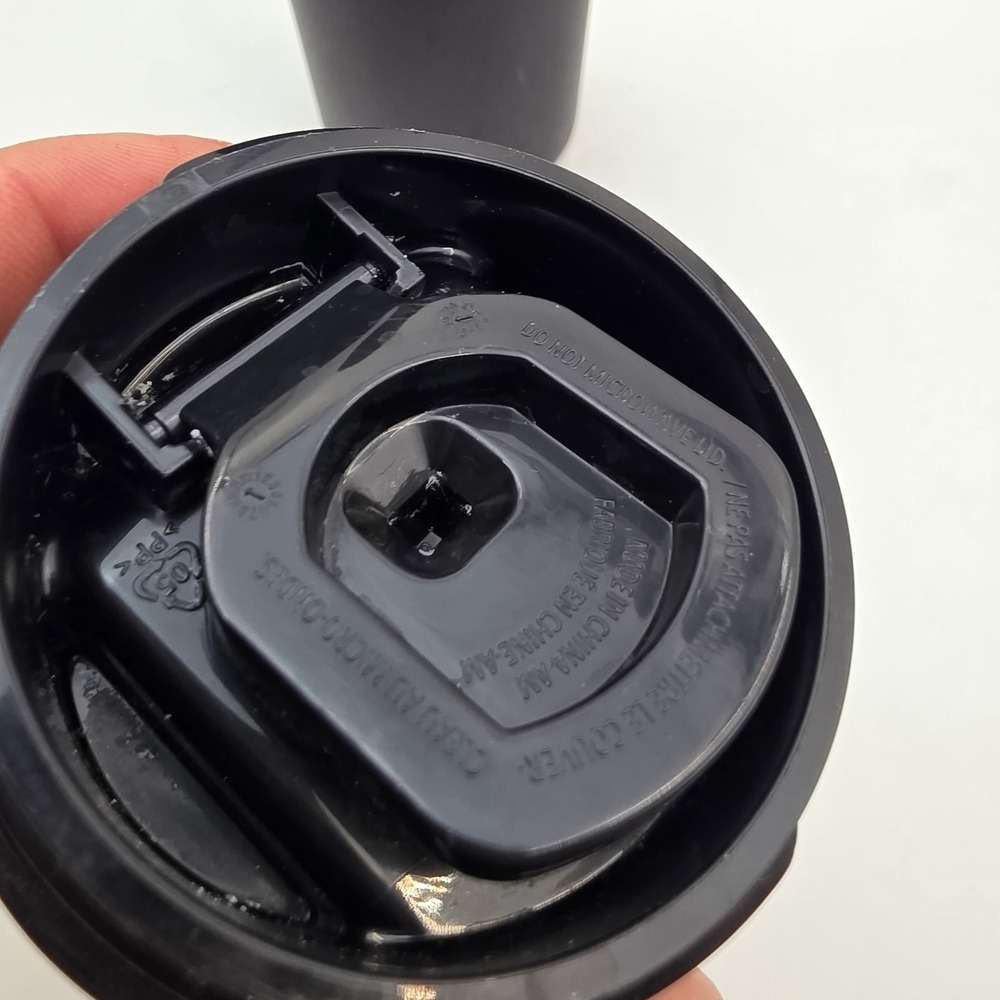 Starbucks Matte Black Stainless Steel Travel Tumbler 20oz Silver Siren Logo P1 - Picture 16 of 16